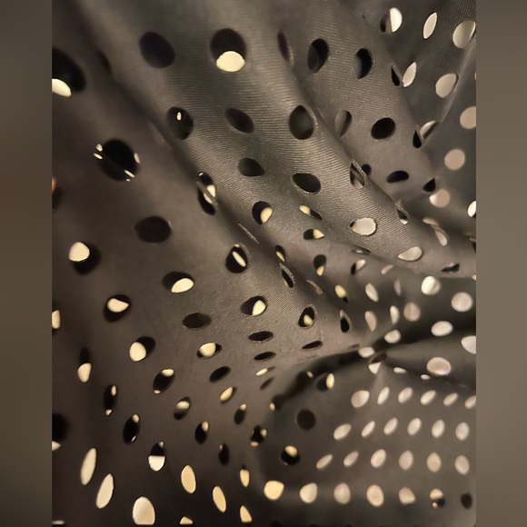 IVY & BLU BLACK WHITE  CIRCLE - Picture 3 of 5